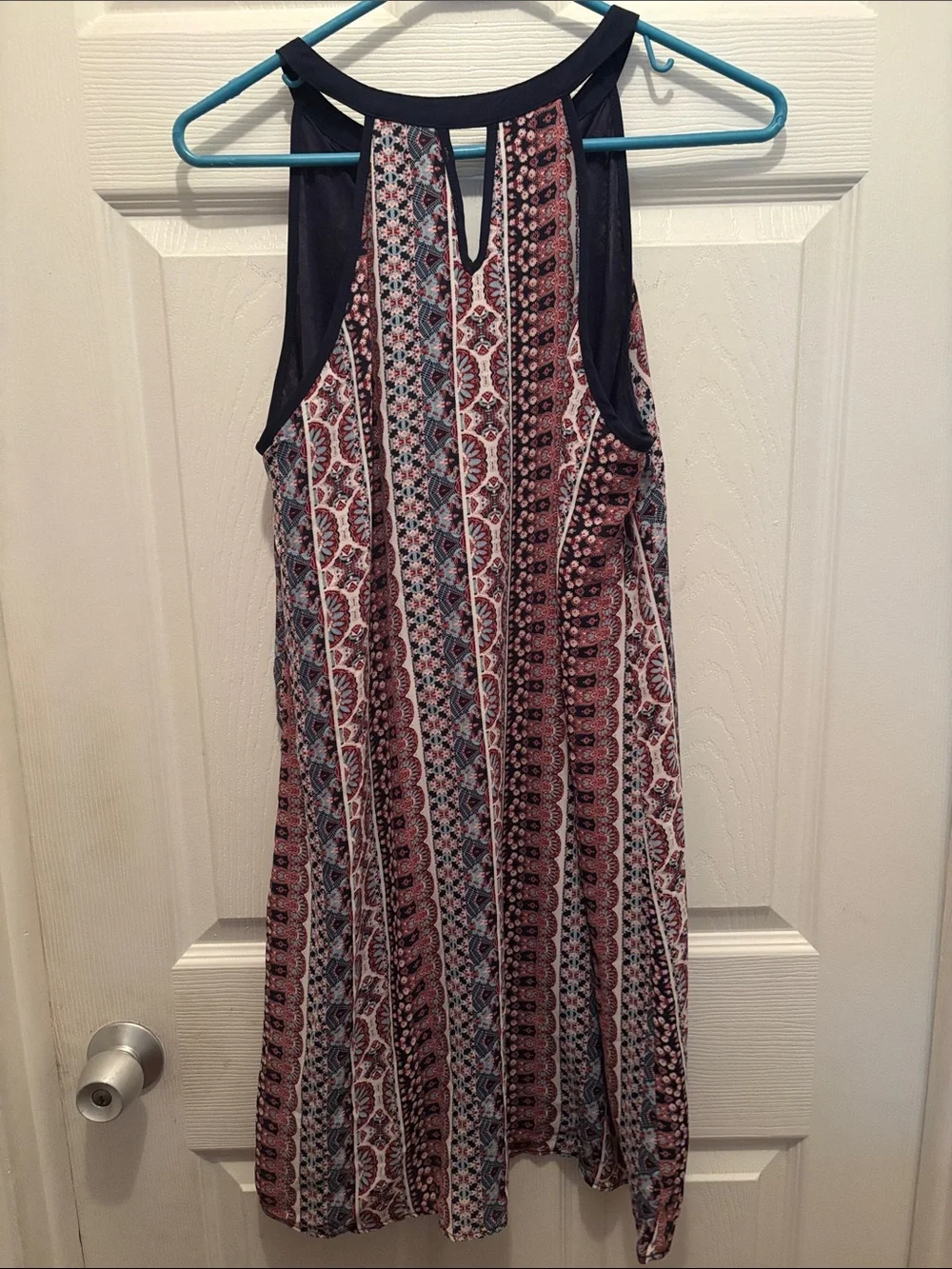 Charming Charlies flowy sleeveless